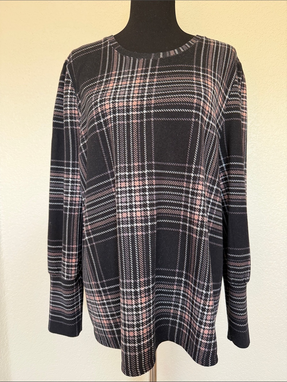 Massini Black Plaid Crewneck Soft Fleece with Pink Accents
